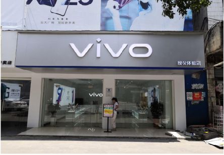 玉龙}做一个门店面广告招牌需要多少钱？